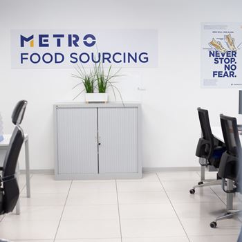 METRO FOOD SOURCING logo at Valenica Trading Office